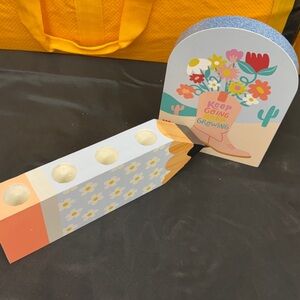 Floral Desk pencil holder with Motivational Message Keep Going Keep Growing new